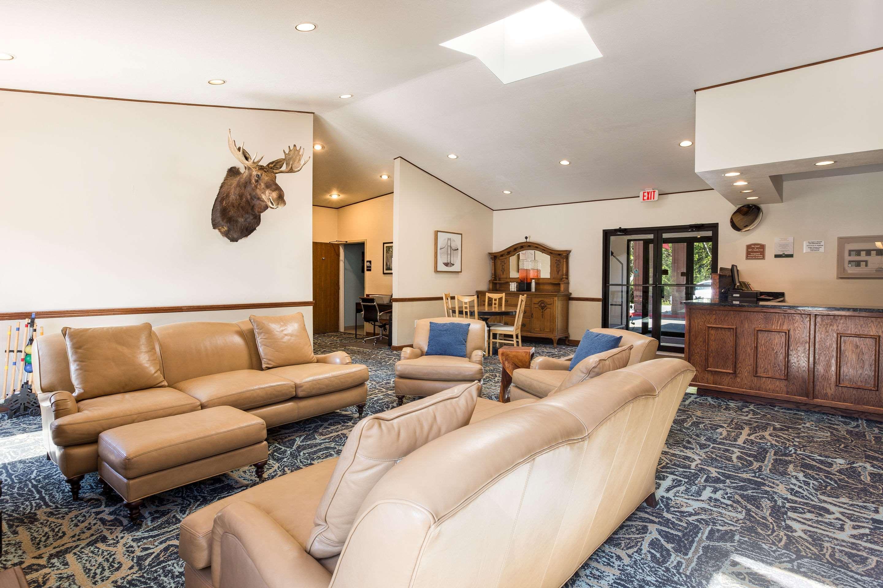 Quality Inn Petoskey-Harbor Springs Exterior foto