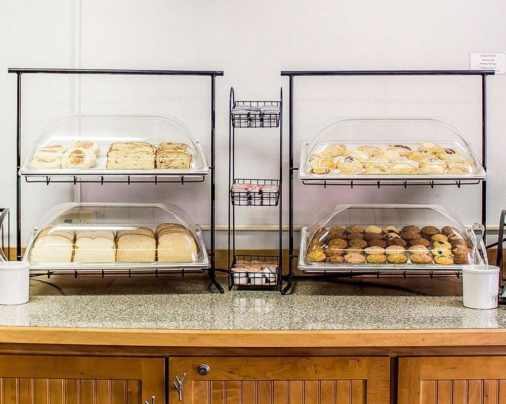 Quality Inn Petoskey-Harbor Springs Restaurant foto